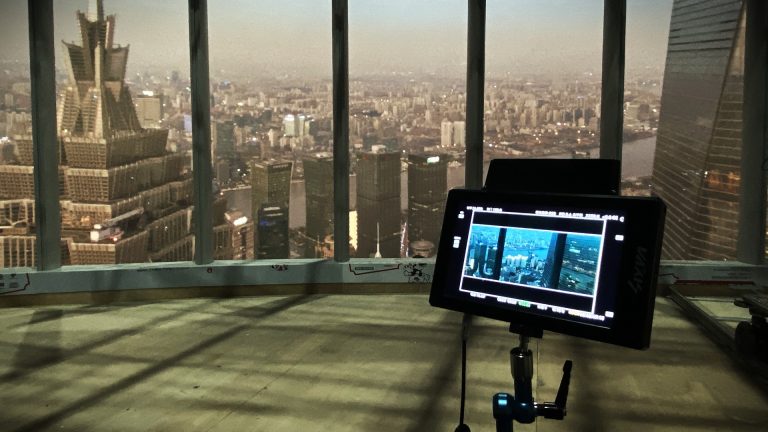 HOLODECK LED VISION TO CREATION VIDEO FX FILMMAKING CINEMA LED WALL PANELS VOLUME virtual production (6)