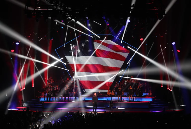 Holo Live Stage™ (7)