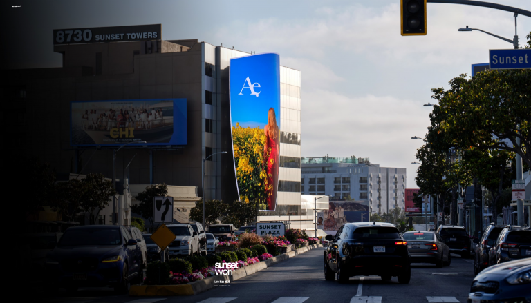 HoloVision™ Billboard